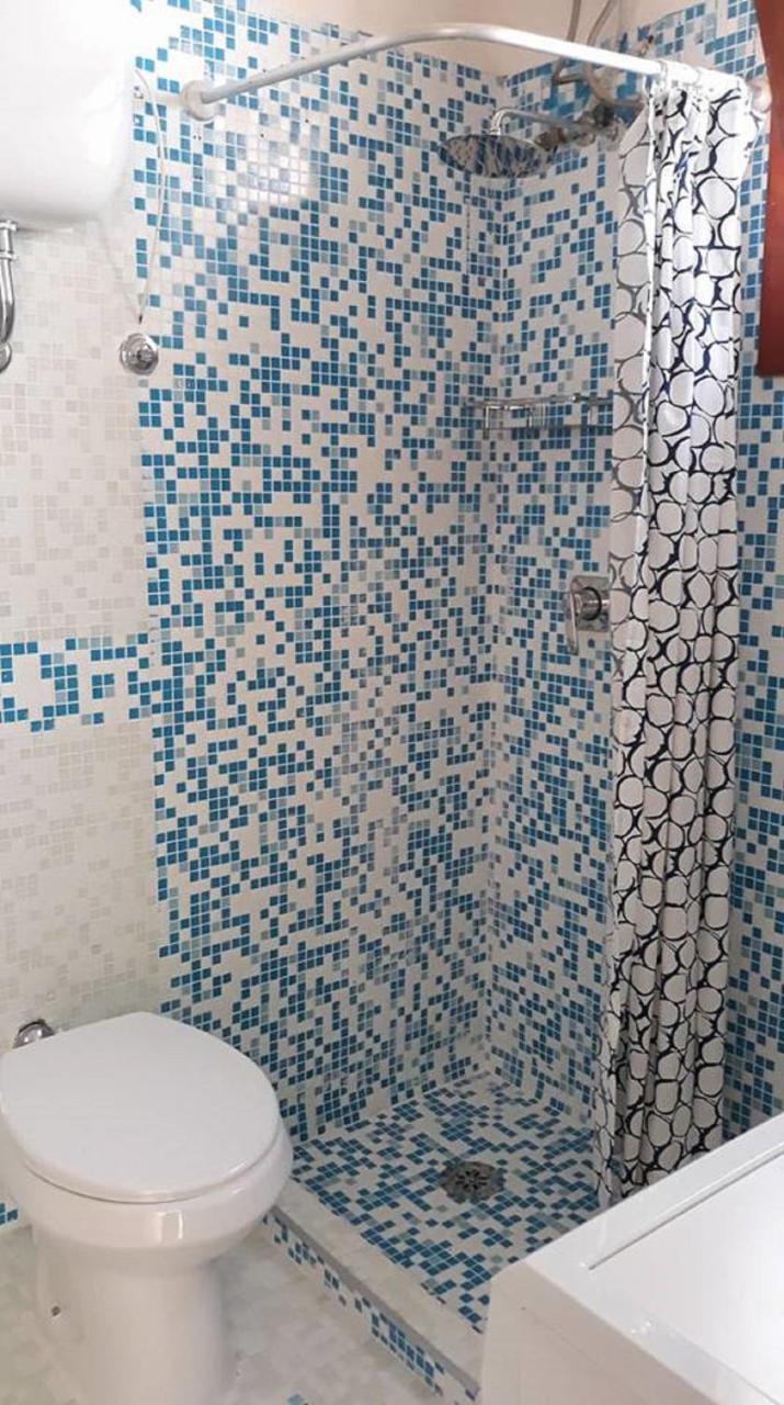 فيلا Villino Claudia 30 Mt Mare بورتو سيساريو المظهر الخارجي الصورة